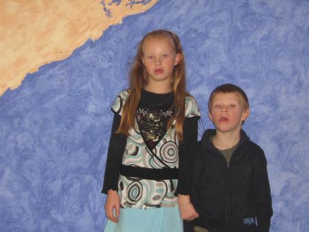 sa c'est mes deux cousine et mon cousin